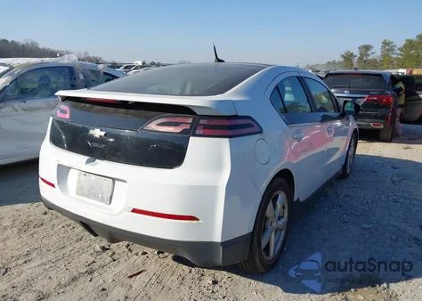 2012 Chevrolet Volt z USA, uszkodzony, nr VIN 1G1RB6E47CU102062